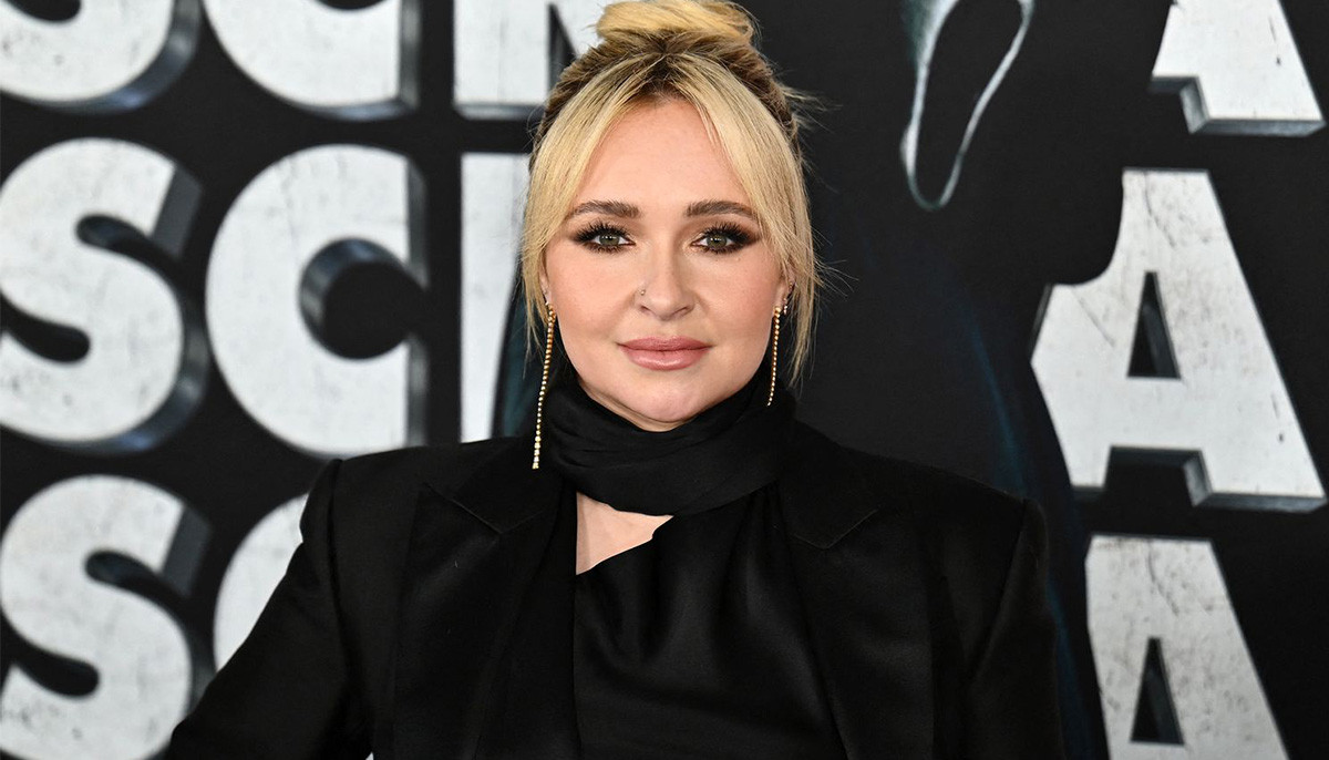 Hayden Panettiere reveals shocking yacht story with ‘famous singer'