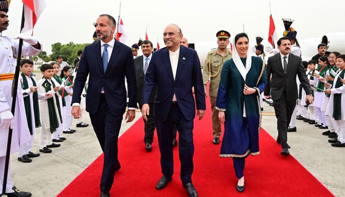 Prince Rahim Aga Khan V (left), flanked by President Asif Ali Zardari (Centre) and First Lady Aseefa Bhutto Zardari, is received at the Nur Khan Airbase on May 20, 2026. — X/@PresOfPakistan
