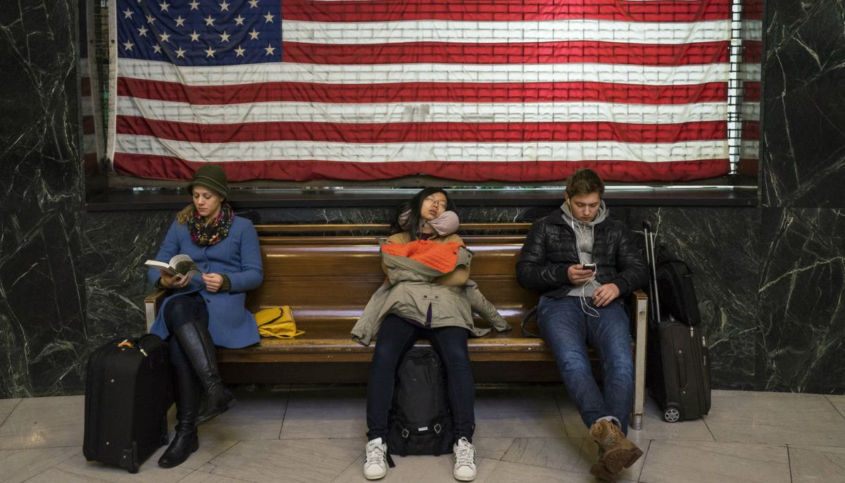 Up to 405,0000 Americans left US last year, others learning how to leave country: Here's why