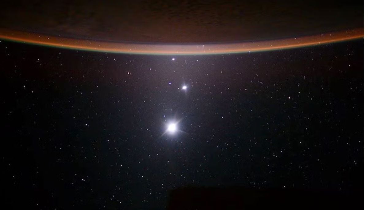 Moon to line up with Jupiter, Venus, Mercury tonight: Here's best time to watch