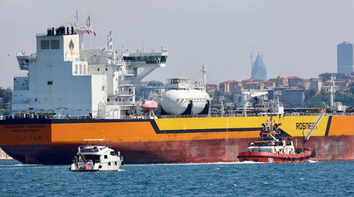 UK secretly eases Russian oil sanctions amid global fuel crisis: Ukraine 'disappointed'