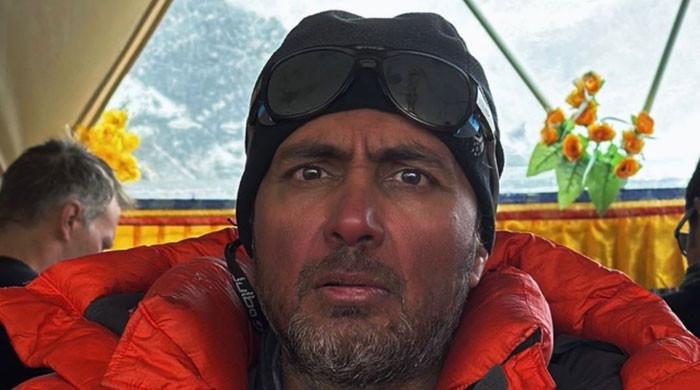 Pakistani climber Salman Ateeque summits Mount Everest