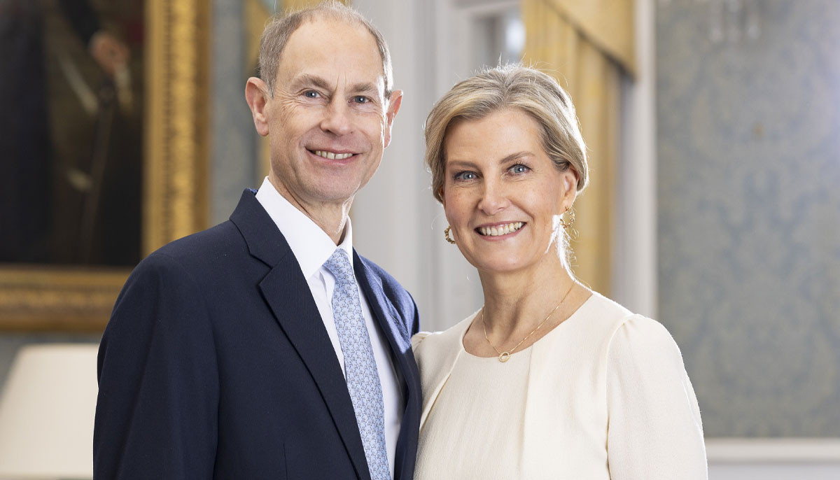 Palace drops big announcement as Edward, Sophie leave UK after Andrew news