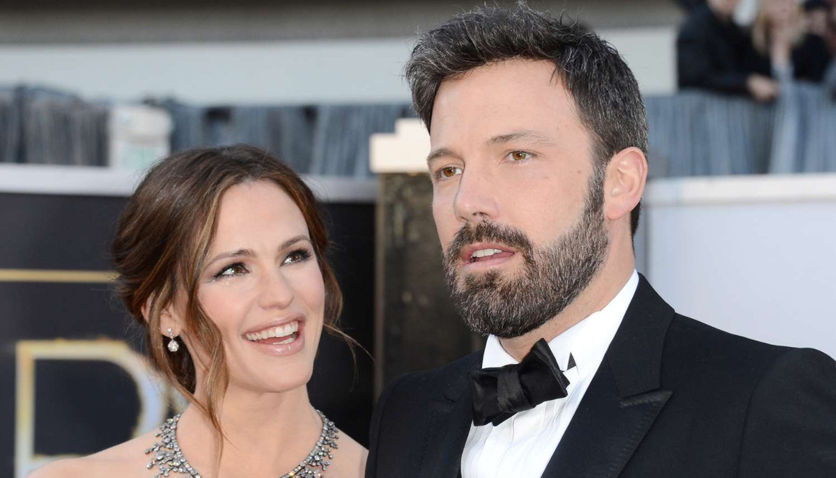 Jennifer Garner, Ben Affleck twin for L.A. reunion