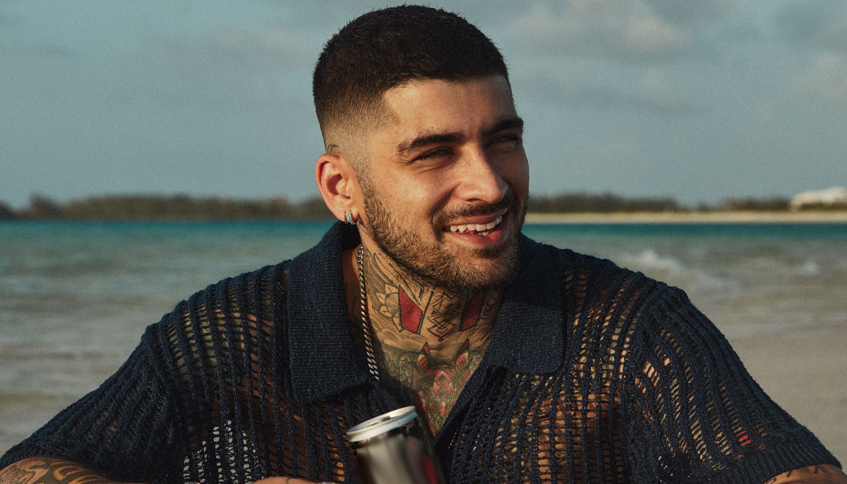 Zayn Malik shuns angry fan in first post after shocking attack