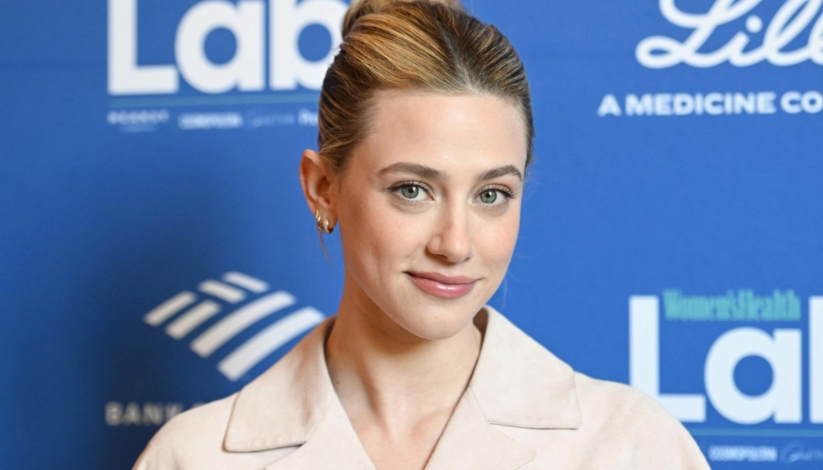 Lili Reinhart addresses internet's most random literary controversy