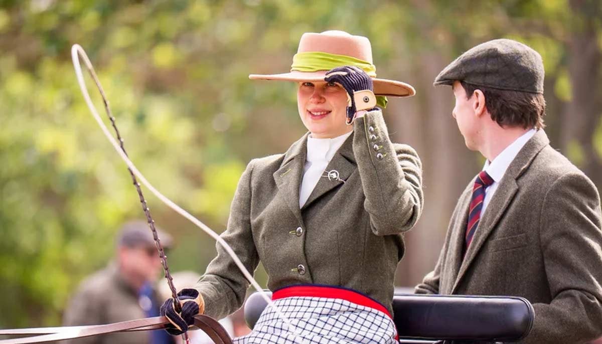 Lady Louise leans on unexpected royal aide: Photo goes viral