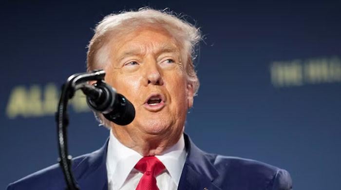 Trump urges Pakistan, others involved in Iran talks to sign peace deal with Israel