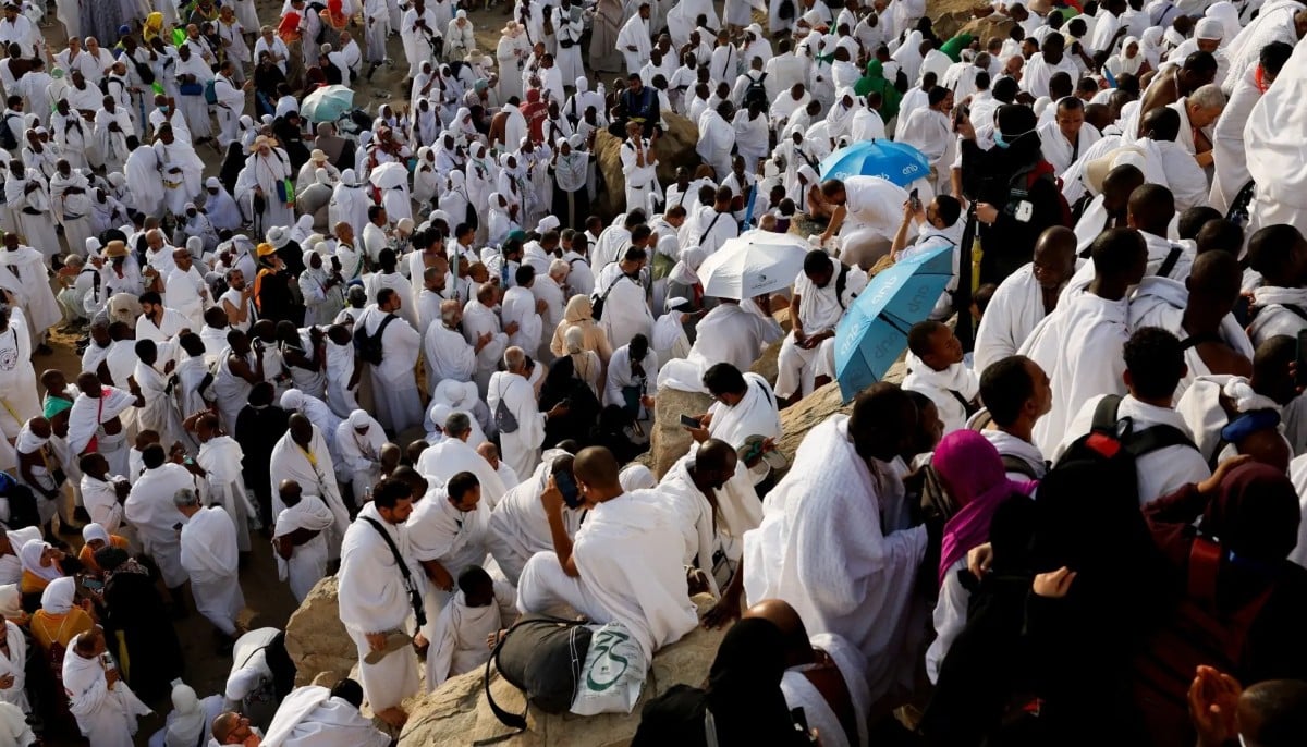 Muslim pilgrims gather at Mount of Mercy on the plain of Arafat during Hajj, outside the holy city of Makkah, Saudi Arabia, May 26, 2026. —AFP