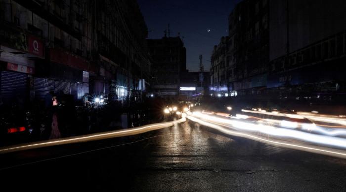 Living in the dark: The mental toll of power breakdowns