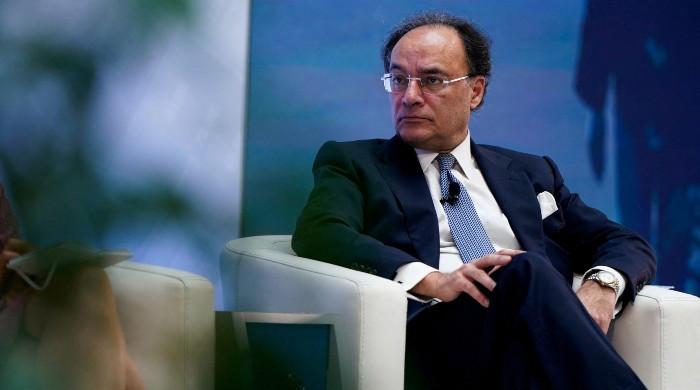 Aurangzeb to lead panel on OMCs' Rs72bn windfall profits