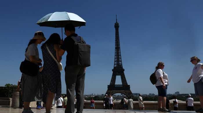 Record temps as spring heat wave bakes Europe