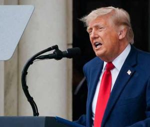 Trump, near 80, to have annual physical amid scrutiny of recent ailments
