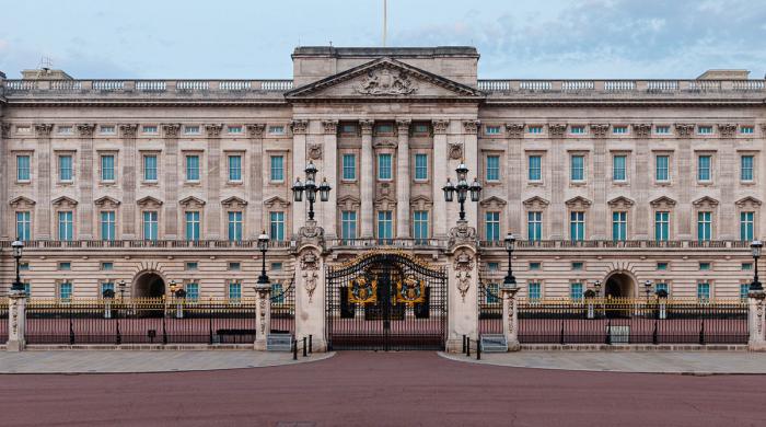 Buckingham Palace issues statement as King returns from cancer hospital