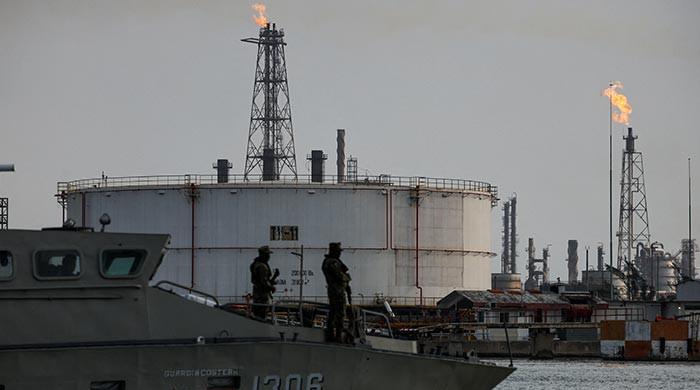 Oil trims gains on report of US-Iran ceasefire deal