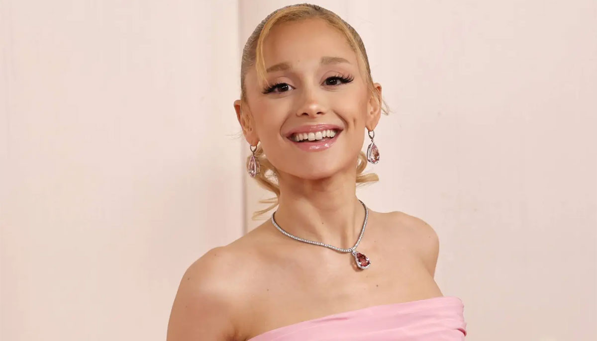 Ariana Grande drops lead single from upcoming album