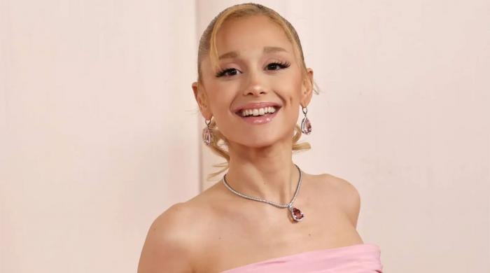 Ariana Grande drops lead single from upcoming album