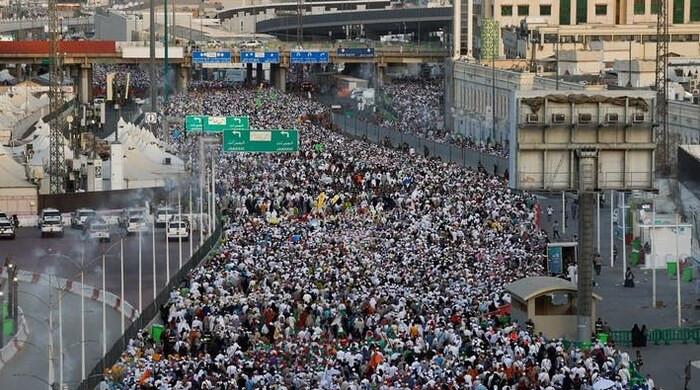 Muslim faithful begin leaving Makkah after Hajj pilgrimage
