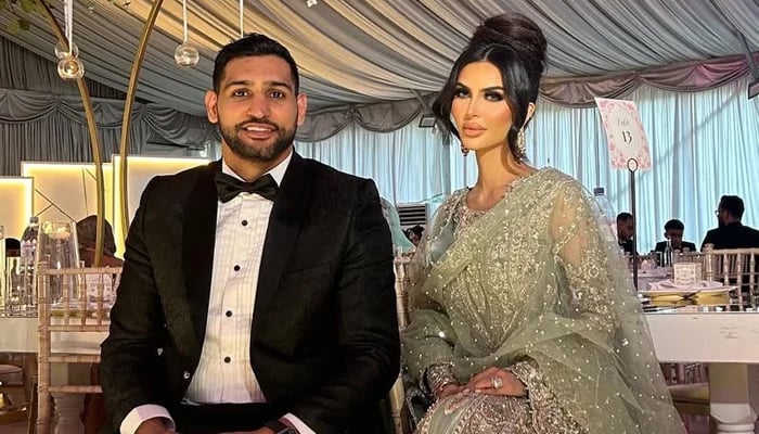 British-Pakistani boxer Amir Khan and his wife, Faryal Makhdoom. — Instagram@amirkingkhan