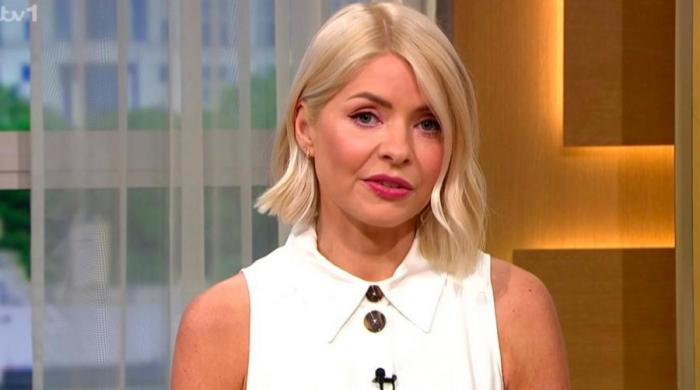 Holly Willoughby faces financial woes after losing major tv roles