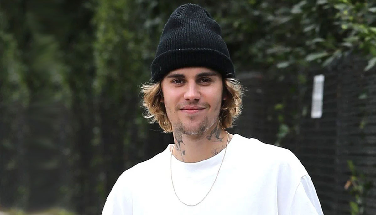 Justin Bieber delights lucky fan during birthday celebration