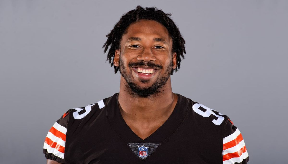 Myles Garrett traded to Rams as Browns receive Jared Verse, draft picks