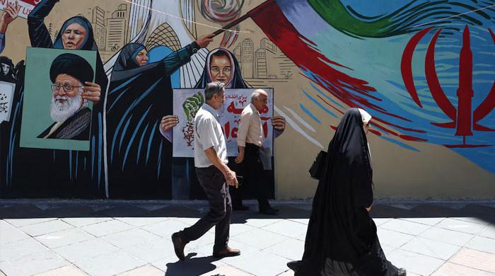 Iran eyes limited US deal to relieve economic strain and buy time