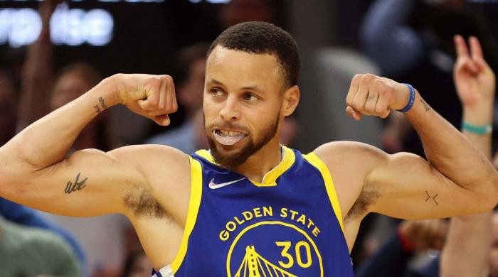 NBA star Stephen Curry inks major sportswear deal with Li-Ning—but terms under wraps
