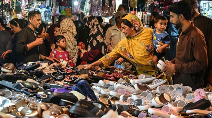 Punjab govt extends market closure timings amid hot weather