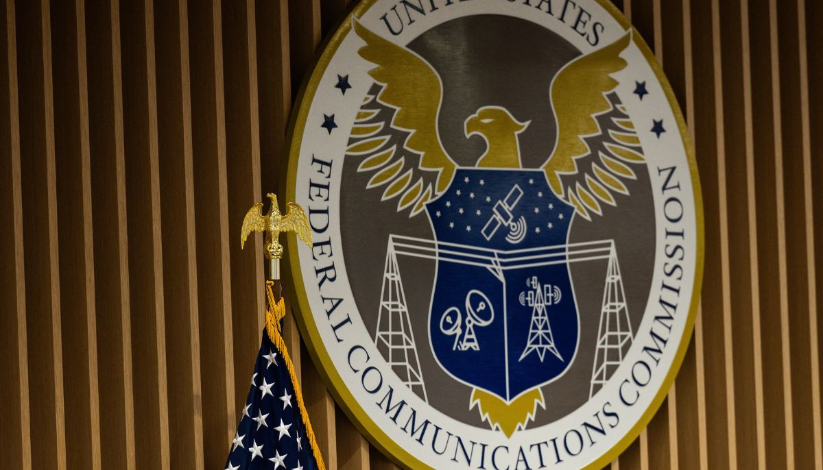 Supreme Court sides with Trump, says FCC can fine telecom companies without jury trial