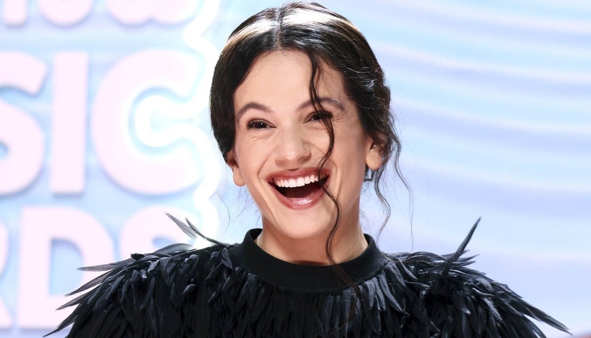 Rosalía delays Miami, Orlando shows amid family crisis