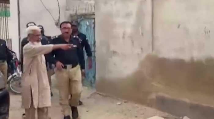 Karachi man sent on two-day physical remand for 'killing wife over domestic dispute'