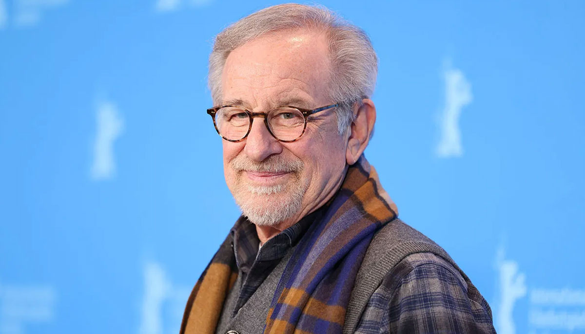 Steven Spielberg makes surprise appearance at 'Spielberg Trivia'