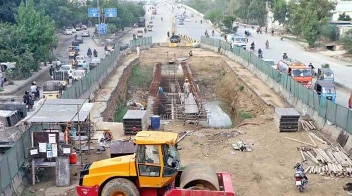 University Road's mixed traffic lane construction to be completed by end of July, says minister