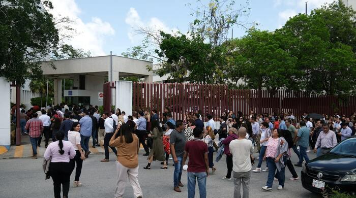 Strongest earthquake in nearly 150 years hits off Cuba, shakes Mexico, Florida