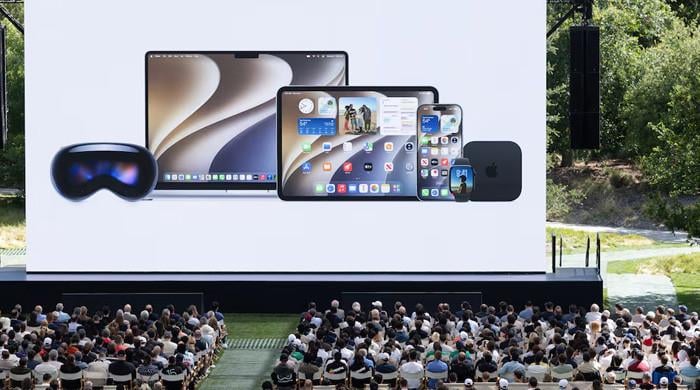 EU rejects Apple blame for delayed Siri AI rollout
