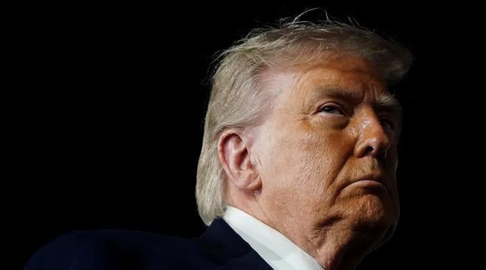 Trump says US giving 'strong response' to Iran over Apache incident