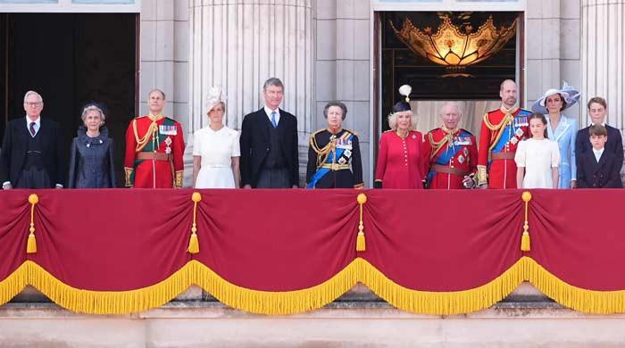 Royal Family delivers meaningful message from Buckingham Palace Balcony