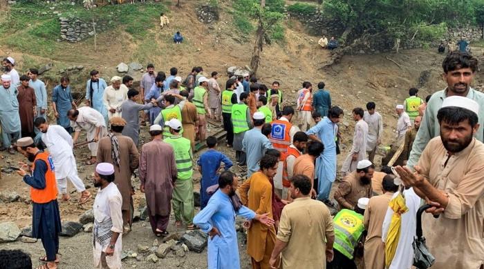 Seven dead, 33 injured as storms hit Khyber Pakhtunkhwa
