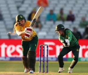 South Africa edge Pakistan by two wickets in Women's T20 World Cup clash