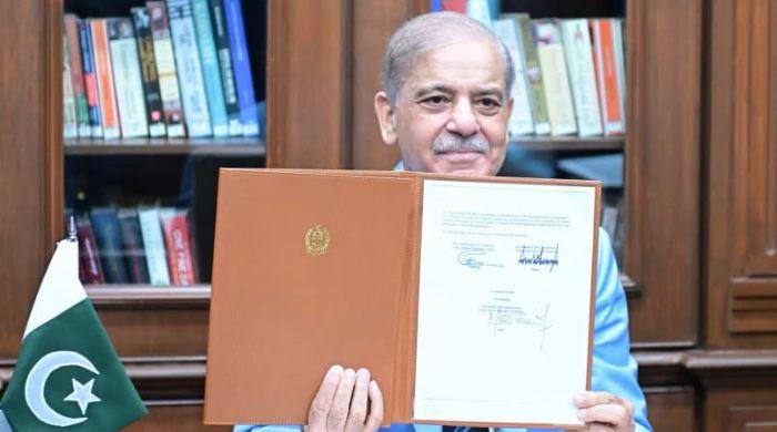 PM Shehbaz signs 'historic' Islamabad MoU as key mediator between US and Iran