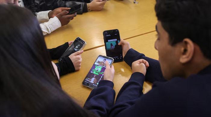 UAE sets minimum social media age at 15, mandates age checks