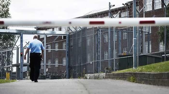 Crown Princess son's prison life at a glance
