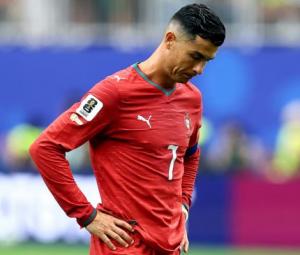 Portugal coach defends keeping Cristiano Ronaldo on in draw