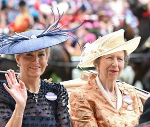 Duchess Sophie wears sentimental wedding necklace sitting beside Princess Anne
