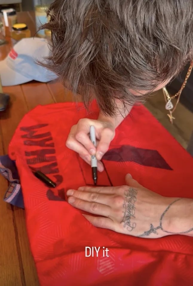 Cruz Beckham shows support for David Beckham amid Brooklyns new video drama