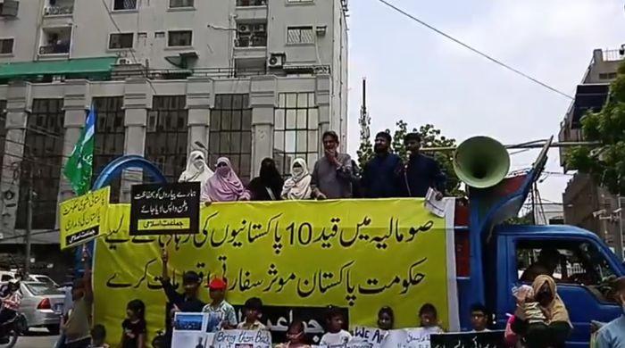 Families demand govt action for Pakistanis held by Somali pirates