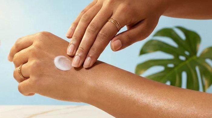 Sunscreen misinformation goes viral on TikTok: Check facts 