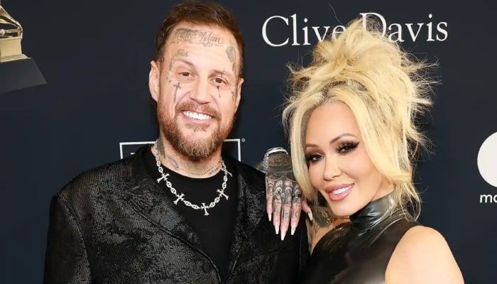 Jelly Roll makes emotional confession about Bunnie Xo amid split