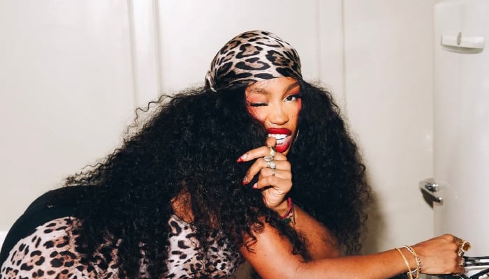 SZA calls out ‘Suno and musicians using AI